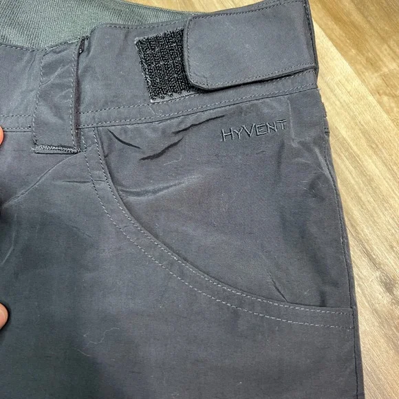 The North Face women's HyVent waterproof insulated snow/ski pants Size Small - Picture 8 of 16